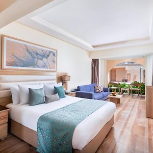 Deluxe Dreibettzimmer